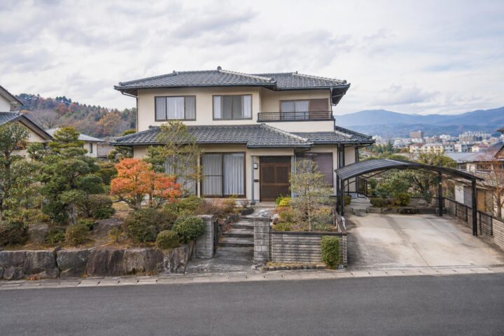松園の中古戸建て（4LDK・土地70坪）の外観